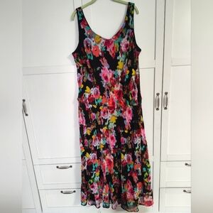 Jones Studio Women's Flex Sz 22W Floral Maxi Fit N Flair Raw Edge Tiered…